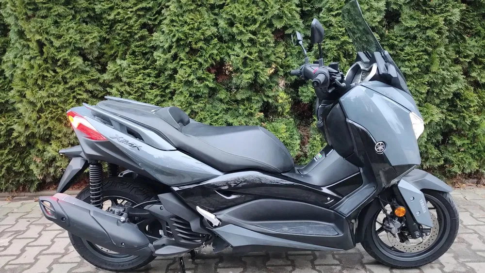 Wynajem: Yamaha XMAX 125